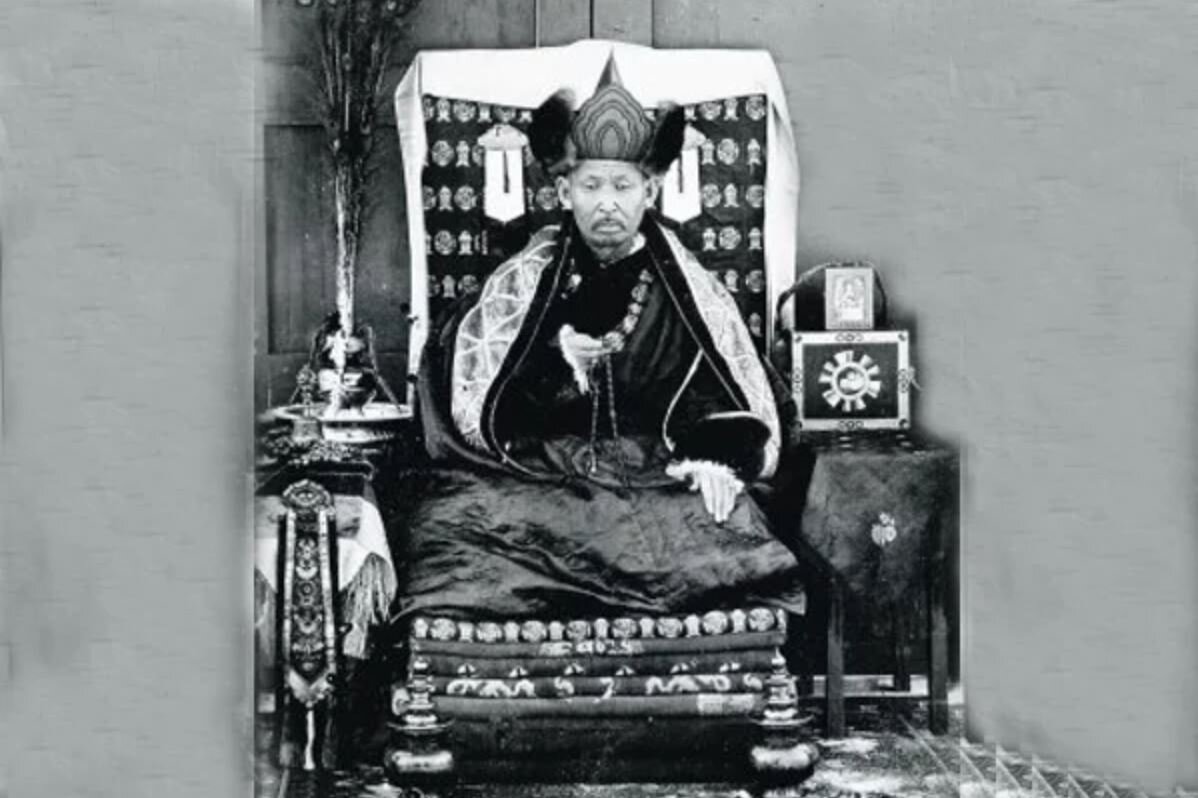 Итигэлов лама иволгинский дацан. Хамбо лама итигэлов мумия. Нетленный хамбо лама. Лама даши-доржо итигэлов. Нетленный хамбо лама.