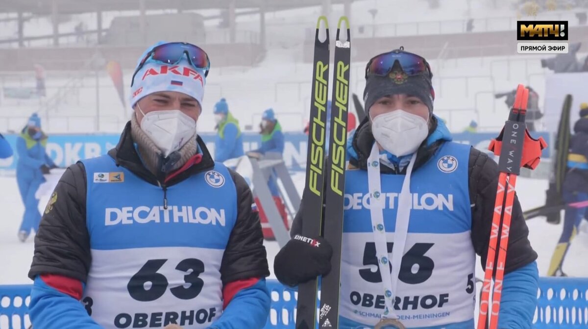 Антон Бабиков и Александр Логинов на интервью после награждения.
