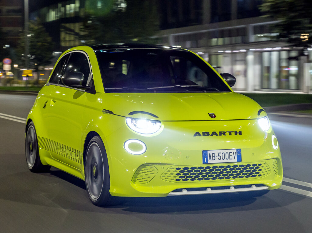 Fiat 500 Abarth 2021