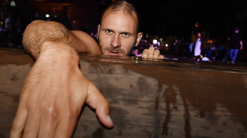    Актер Альберт Зайцев на вечеринке Ирина Бужор/Коммерсантъ