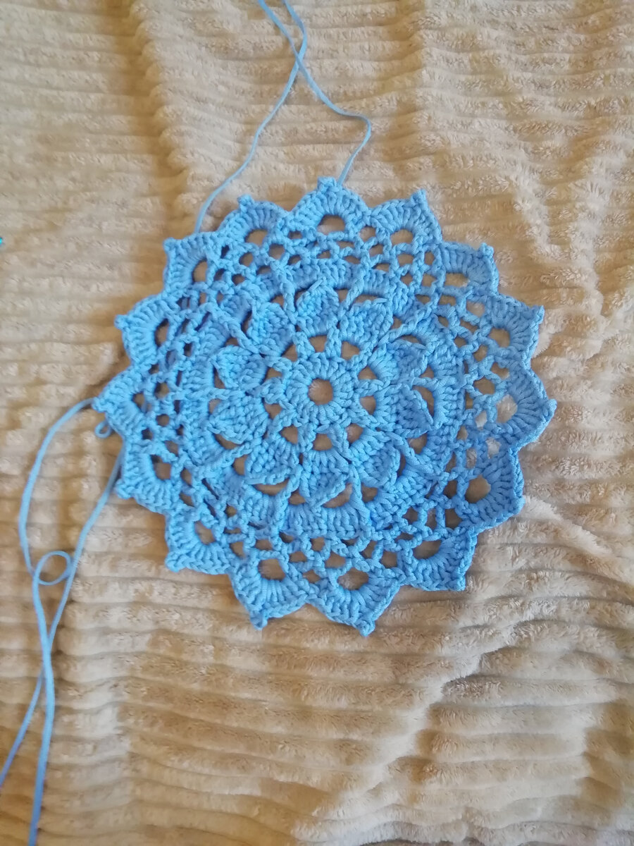 Первый цветовой круг ковра