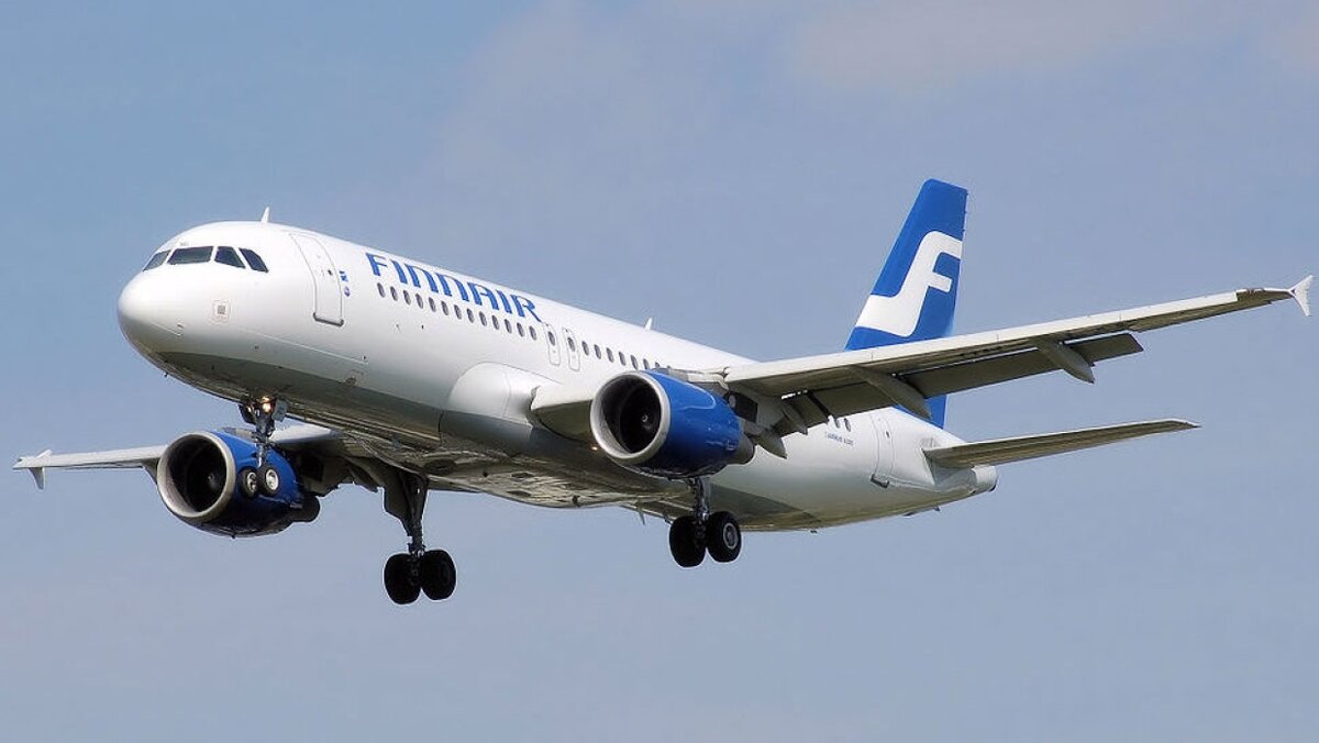 Лететь из хельсинки. Airbus a319 Finnair. Finnair a320. Самолеты Финляндии. Finnair Flight 915.