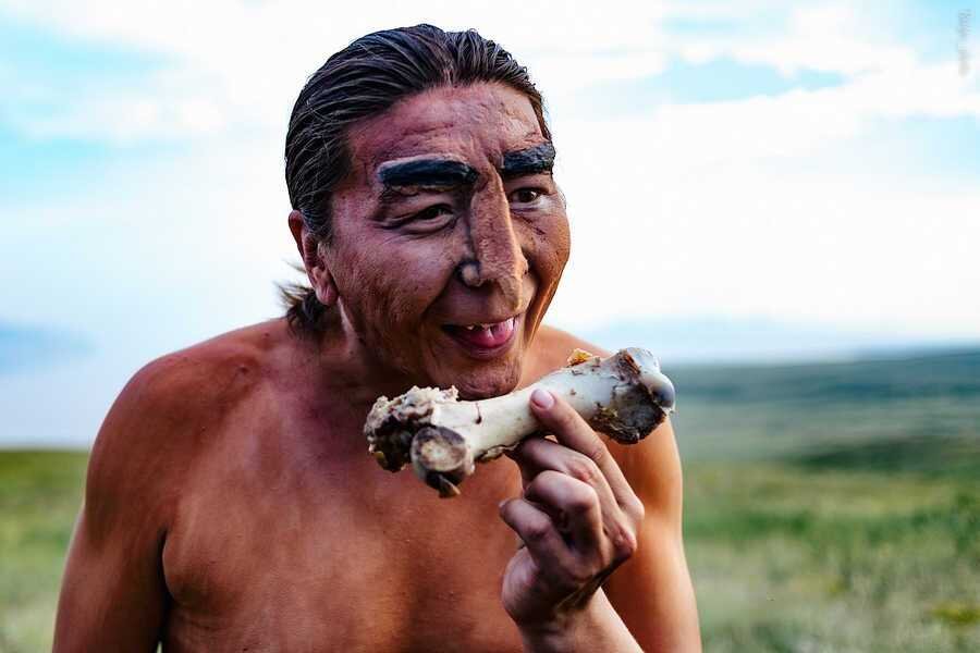 Кадр со съемок «Харах Оды». Фото журнала «Территория выбора»