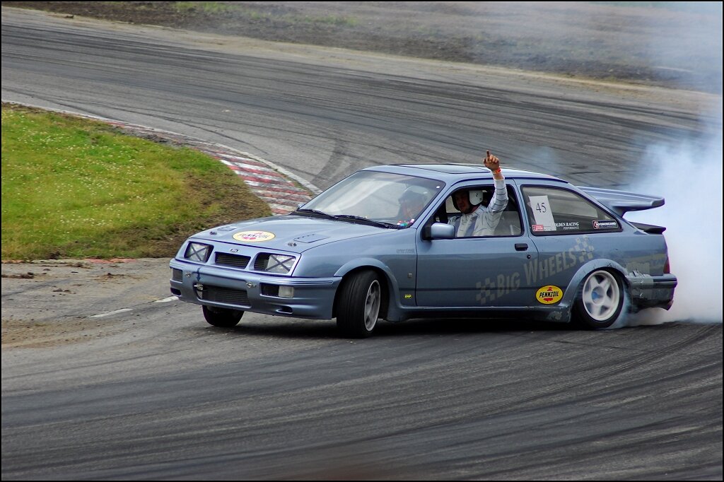 Ford Sierra дрифт