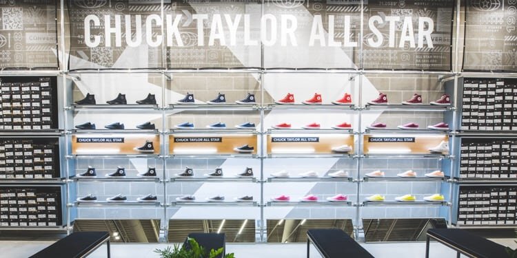 Магазин Converse в Барселоне.