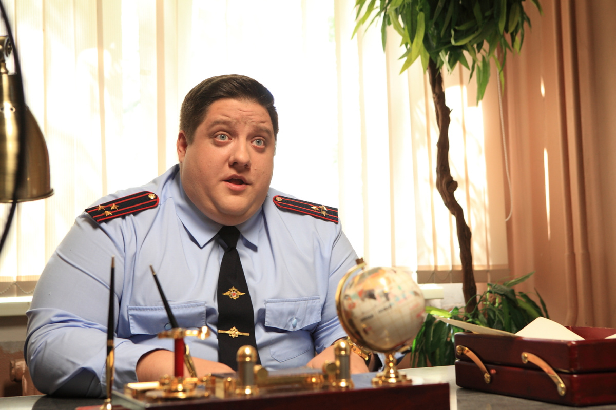 Роман Попов в сериале «Полицейский с Рублёвки». Кадр из сериала