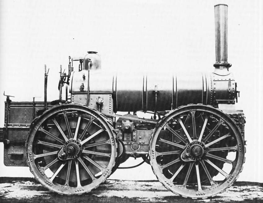 Первая модель полноприводного трактора Fouler.  http://www.douglas-self.com/MUSEUM/TRANSPORT/traction/traction.htm