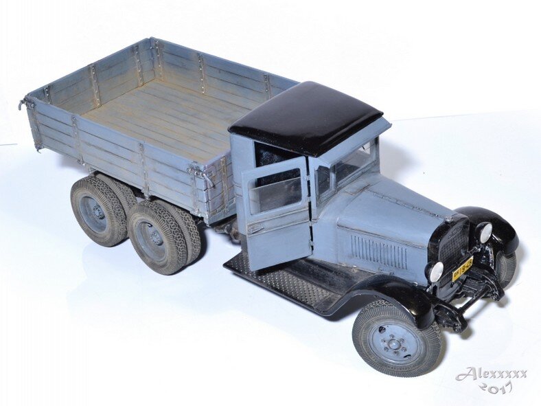 Модель ЗИС-6 Алексея Балина. Разрешение на использование иллюстраций любезно представлено автором Алексеем Балиным. Адрес: http://xn--80abwll.xn--p1ai/zis-6_35.html