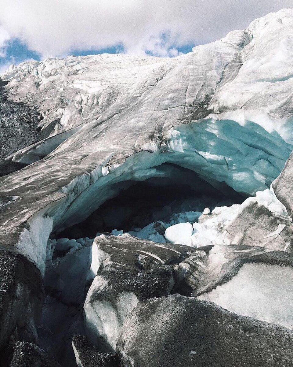 Ледник Азау. Фото с instagram @tanya.nikina
