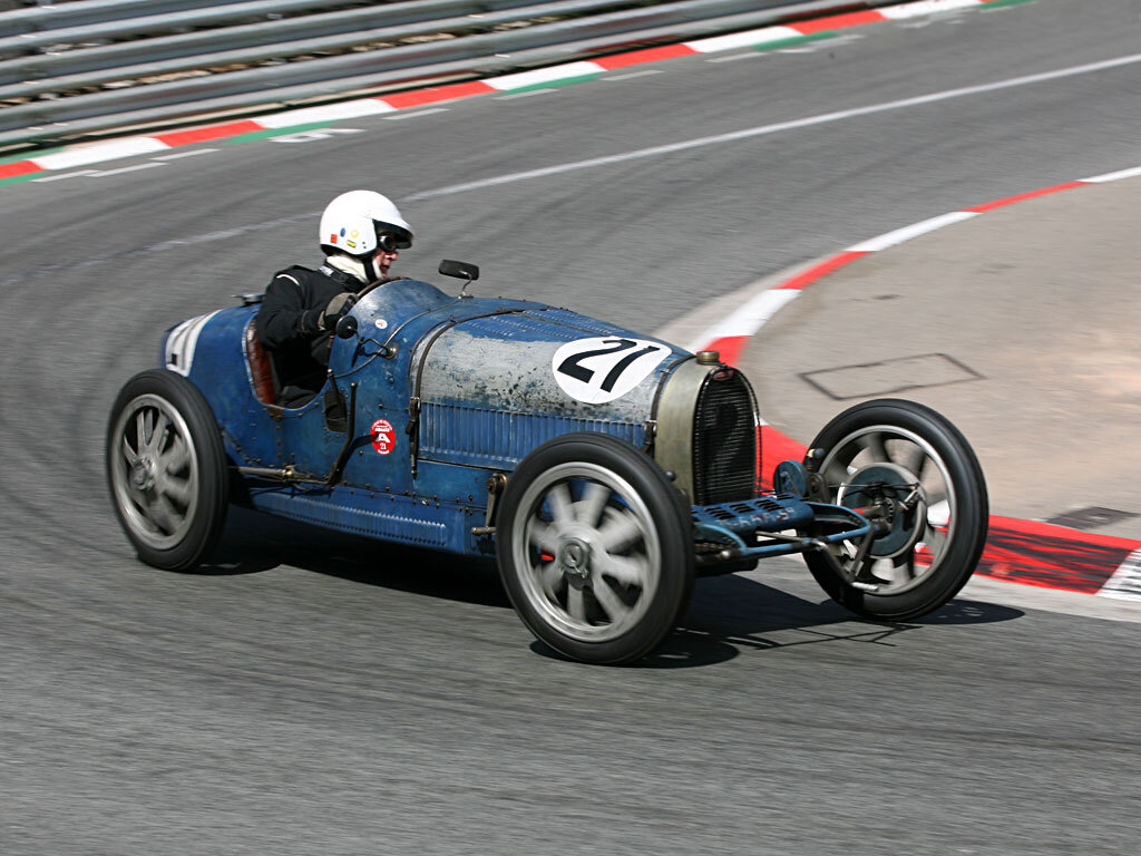 Bugatti 15. 1931 Bugatti Type-35 Grand prix. Бугатти Тип 35. Bugatti Grand prix. Бугатти 1925 года.