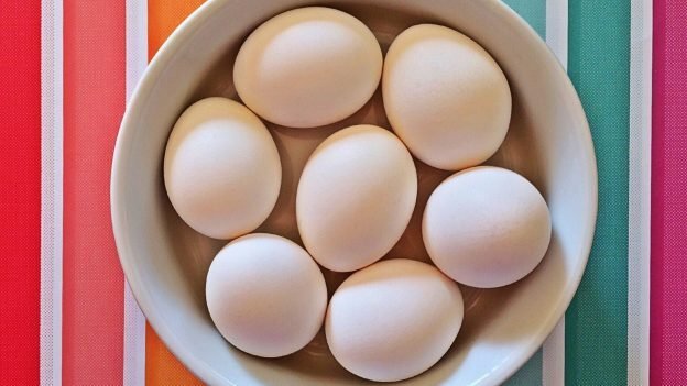 Куриные яйца при диабете: как часто их есть и зачем?