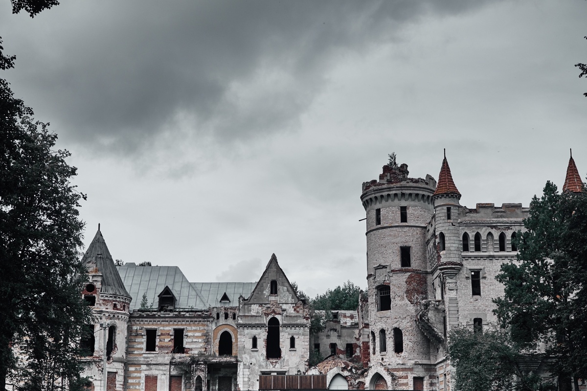 Главное здание