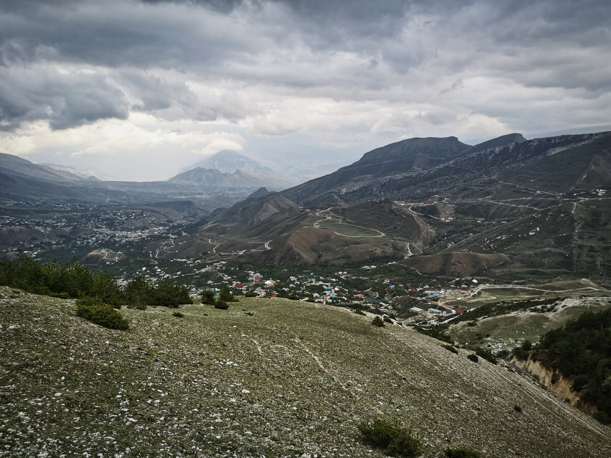 Панорама на Ансалтинское ущелье