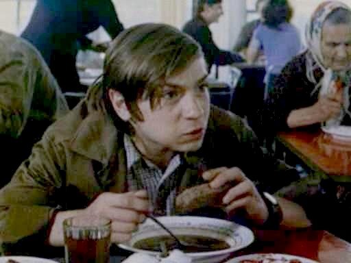 Вячеслав Чигарин в своей знаменитой роли из фильма "Афоня". 