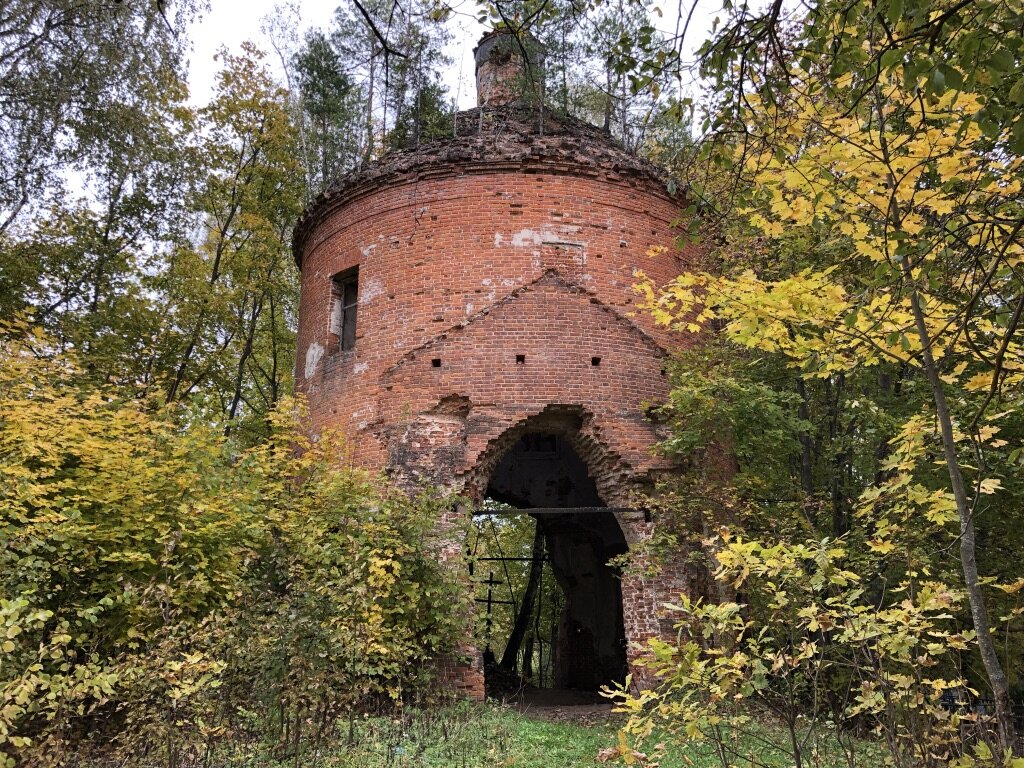 Церковь Покрова Богородицы в Осоргино, Калужская область