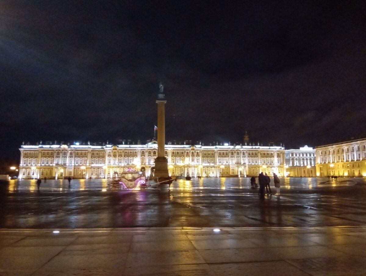 В пятницу снимал