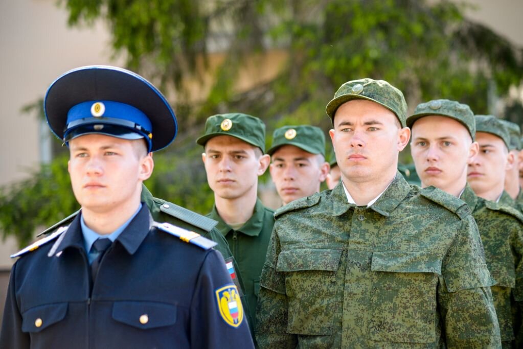Находится на срочной службе