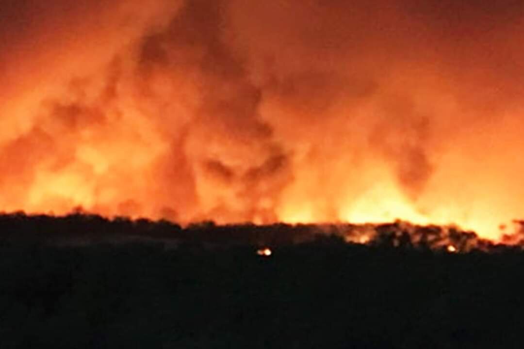 Дым над пожаром в Австралии, январь 2020 г.