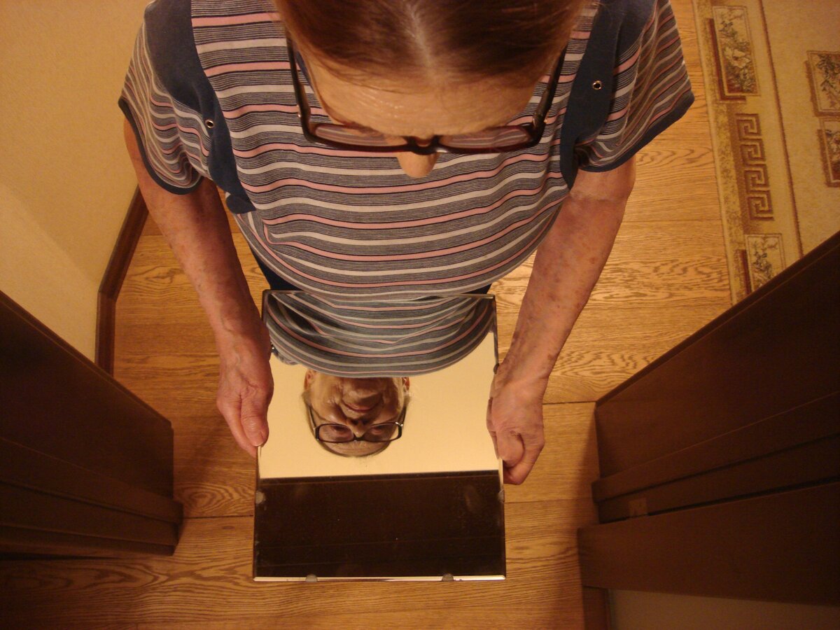 Фото сделано автором (ходите по всей квартире, а не только по одной комнате)