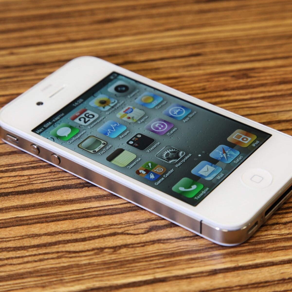 Iphone 4 новый. Айфон 4s. Iphone 4s (2011). Iphone 4. Apple iphone 4s.