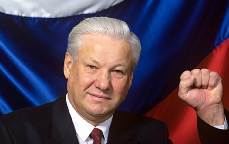 Борис Ельцин - первый президент РФ