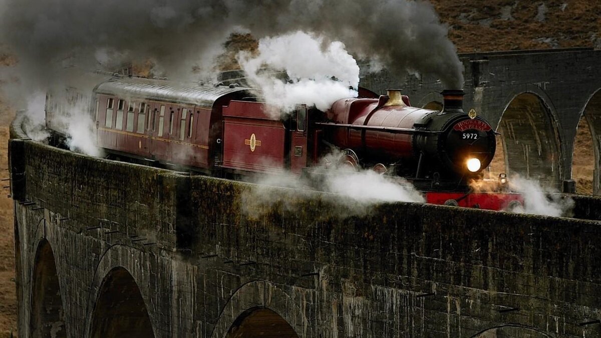 Хогвартс-экспресс.