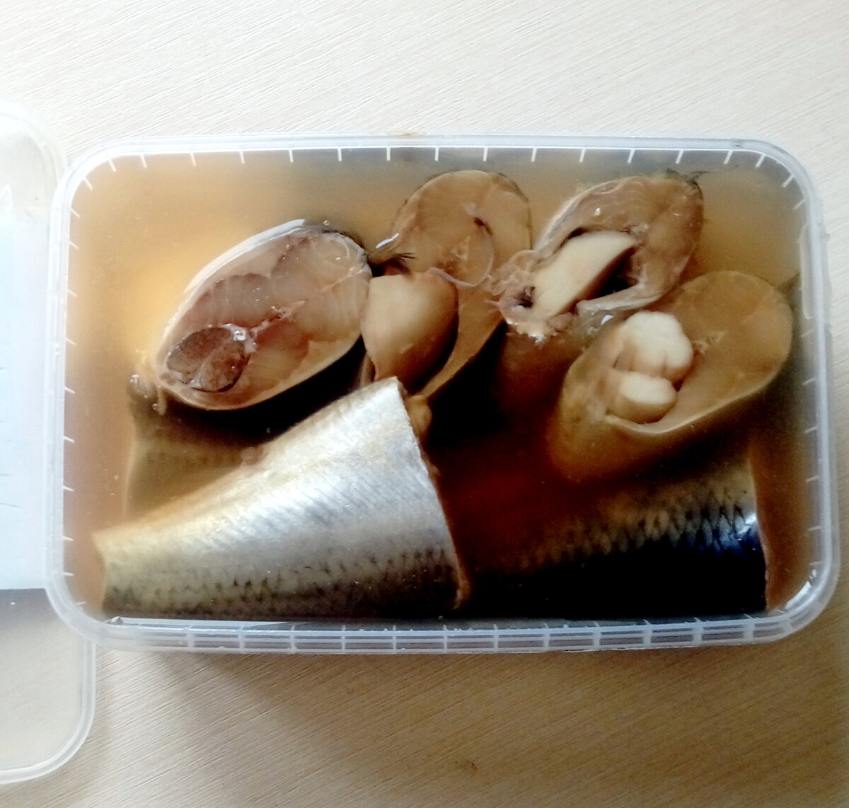 Сами кусочки селедочки 