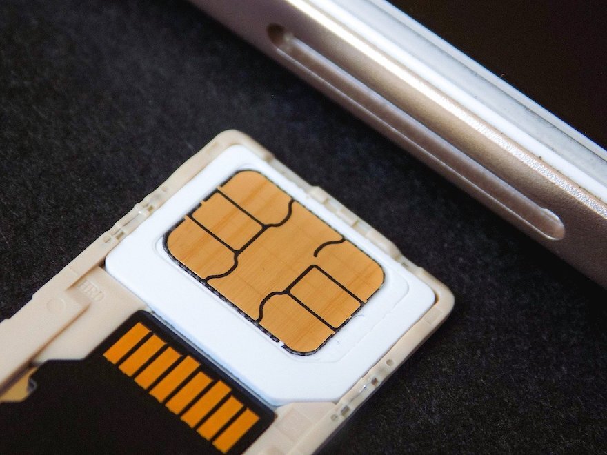 Nanosim esim. Физическая сим карта. SIM Card vivo. Сим карты физики. Router SIM Card.