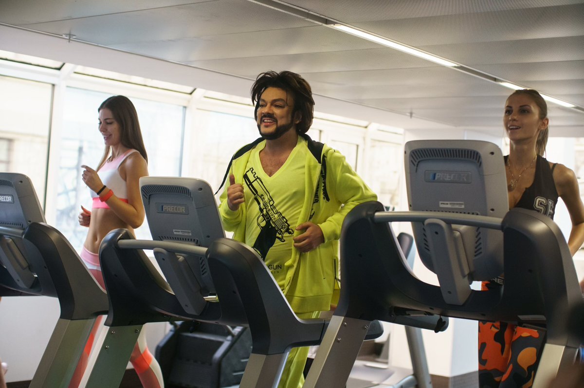 Филип Киркоров занимается спортом 