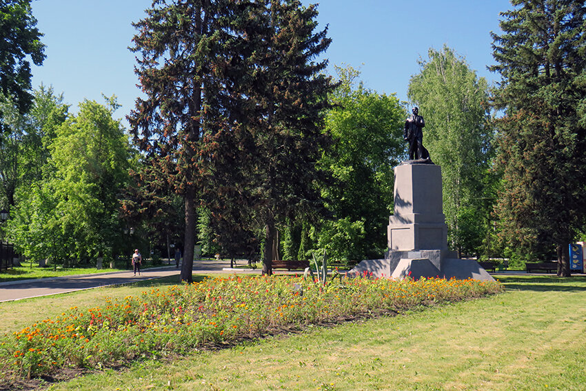 Один из самых популярных парков в городе - отзыв о Парк имени А.С. Пушкина, Влад