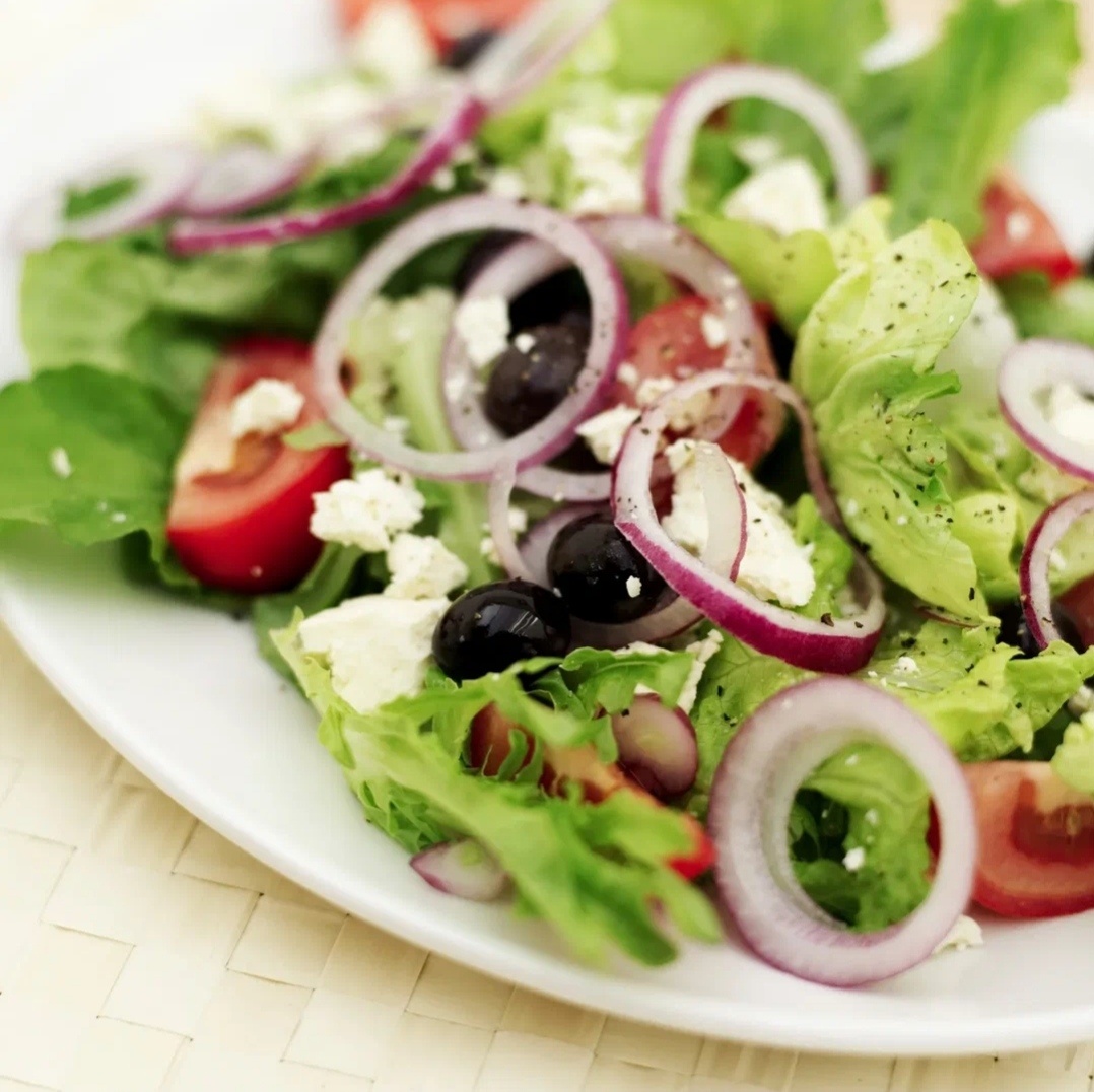 Греческий салат.