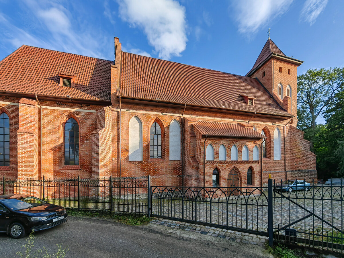 Арнау (Юнгферндорф), ныне пос. Родники, где сохранилась усадьба ученика  Канта обер-президента Пруссии Теодора фон Шёна и кирха Св. Катарины | Олег  Еверзов | Дзен