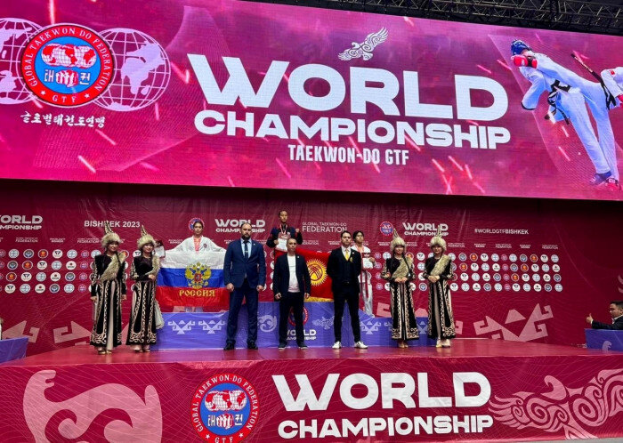    Аида Масягутова из Оренбуржья взяла серебро первенства мира по тхэквондо Кристина Просвиркина