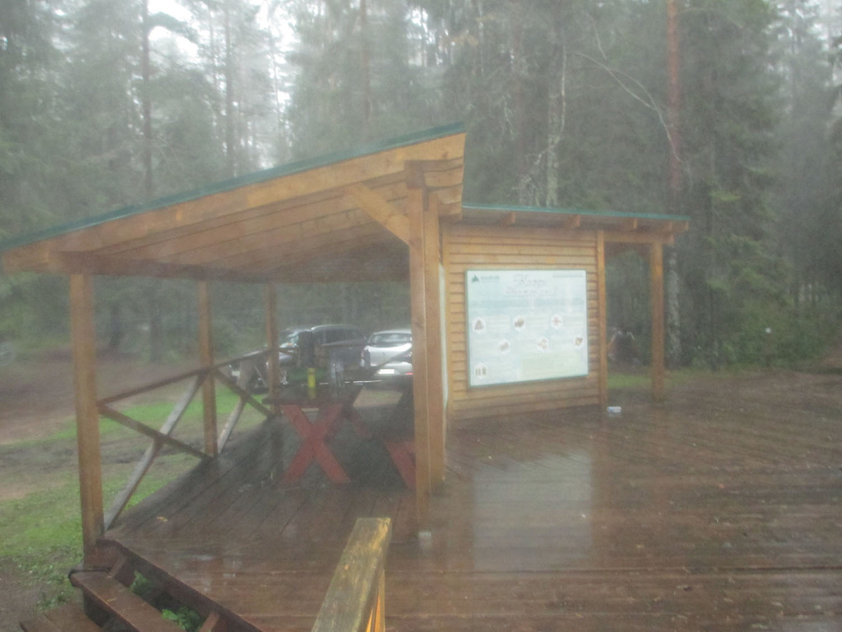 Хмурое утро в Находно