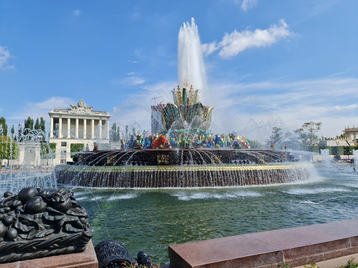 фонтан на вднх в москве