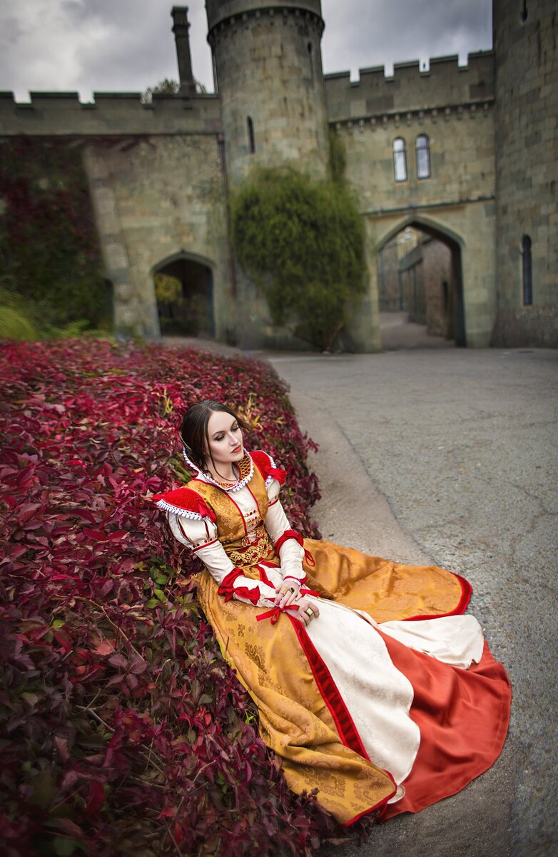 Фандом - Assassin's Creed Персонаж - Cristina Vespucci / Кристина Веспуччи Косплеер - Анами https://vk.com/anamiexl Фотограф: Jay https://vk.com/jayniferC