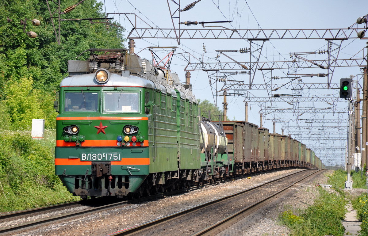 Вес вл80с. Вл80с БЧ. Вл80 электровоз. Вл80с. 2315. Электровоз вл80р-300