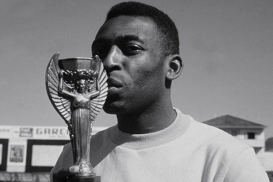 Пеле - забил 1281 зарегистрированный гол  (фото из Интернета)