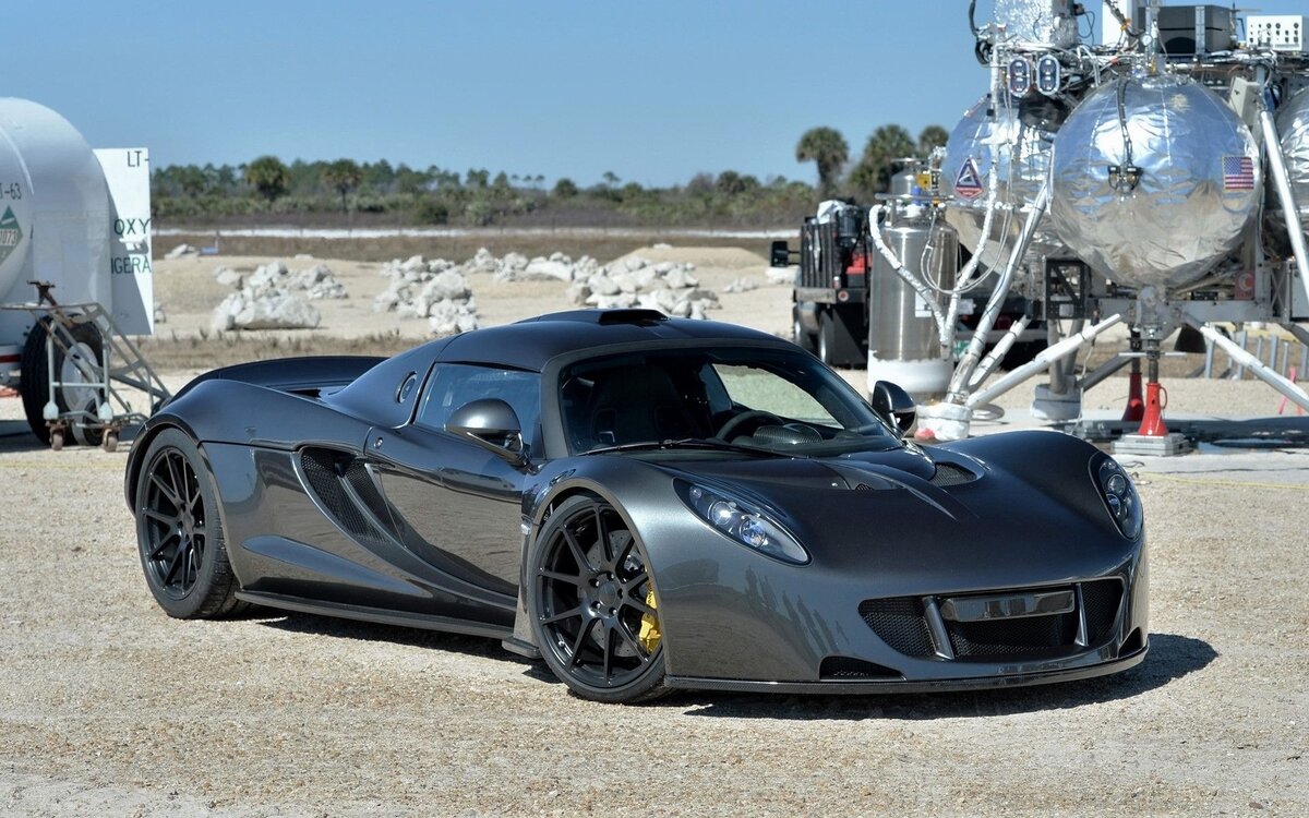 HENNESSEY VENOM GT 2014