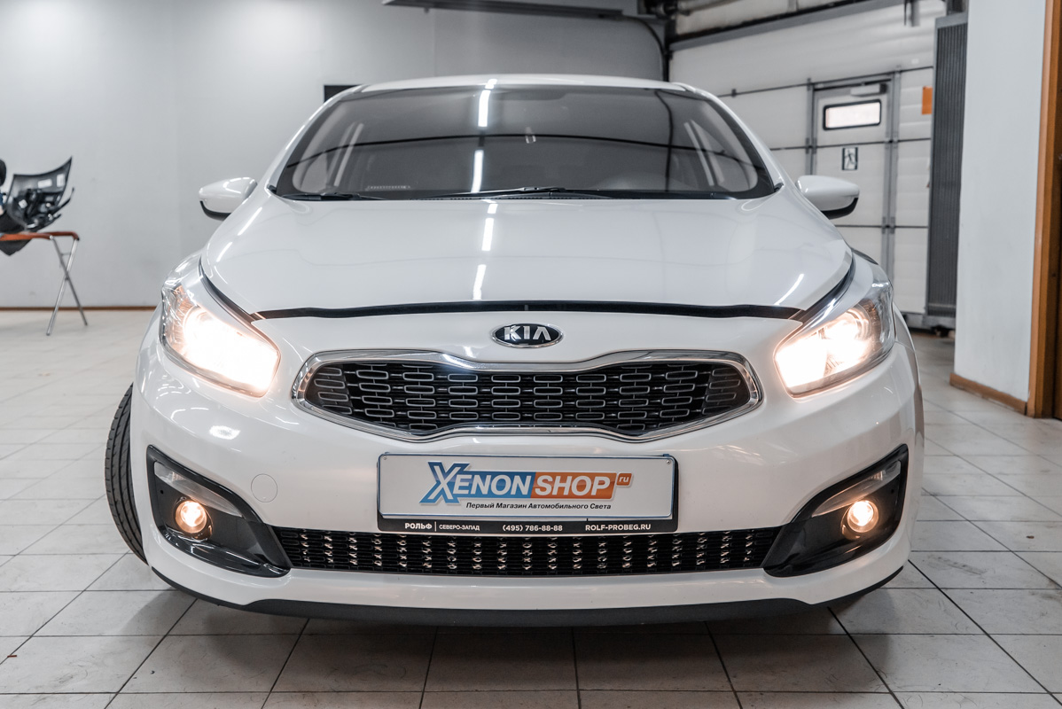 Замена галогенных ламп КИА Сид / KIA Ceed на светодиодные