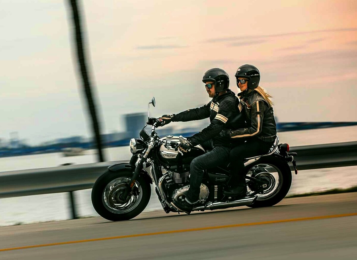 РњРѕС‚РѕС†РёРєР» Triumph Bonneville 1200