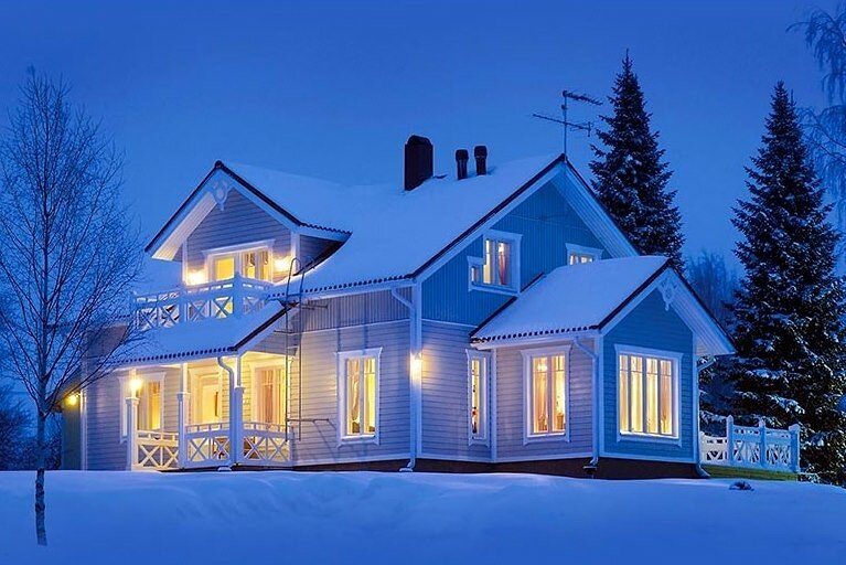 ❄🏠"Твоя душа, как заснеженный домик, спрятанный от мужчин!"🏠❄ Только ты знаешь, как прекрасна твоя душа, как очаровательна твоя внутренняя женщина!💖

😒Но знает ли об этом мужчина, которого ты выбираешь? Согласна! Не каждая женщина и девушка может раскрыть сполна очарование своей женственности! 

💃«Она такая женственная!» Каждая девушка, каждая женщина мечтает слышать эти слова вновь и вновь. Но знаем ли мы, как быть женственной, но не слабой? Да, все не так просто. 
 
🔥Мужчина ждет от женщины мягкости, нежности и чуткости, принятия, понимания и уважения. Только с такой женщиной он способен реализовать свои мужские качества. 💪🏻
🔥И только приняв мужественность своего возлюбленного, женщина обретает свою Женскую силу! 
🔥И тогда все вокруг чудесным образом преображается: мужчина становится более смелым и внимательным, дети более ответственными, родители более заботливыми, а Вселенная превращается в неиссякаемый источник изобилия и благополучия.

🌼Хотите раскрыть в себе Истинную Женственность?
🌺 Обрести гармонию с собой, своим телом, мыслями и эмоциями? 
🌻Научиться радоваться каждому дню? 

Тогда приходите на бесплатный онлайн-тренинг 
🎉💍 "ЗАМУЖ ЗА ТРИ ДНЯ!💍🎉 
который я проведу 13,14 и 15 декабря!

На тренинге
🌹вы поймете, почему мужчина больше думает,живет разумом, а женщина - чувствует, живет сердцем, 
🌹вы откроете четыре секрета Истинной Женственности, 
🌹научитесь балансировать свои эмоции, 
🌹наполнитесь энергией чувственного вдохновения в медитации «Источник силы» ,
🌹раскроете свою Женственность, станете более легкой, мягкой и нежной,
🌹легко сможете внутреннюю красоту сочетать с внешней,
🌹научитесь наслаждаться поворотами жизни, очаровываться собой и очаровывать других!

🌼Возьму не более 7-8 женщин и девушек! 
 
🥰💝Готовы посвятить себе три вечера и наконец-то существенно приблизиться к своей мечте? 
 
📩Записаться можно, написав мне в личном сообщении: " "Хочу на тренинг!" 
 
✅После я вышлю вам орг. информацию и включу в закрытую группу. 
😊😘