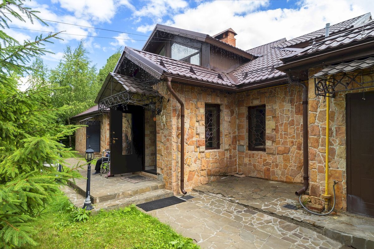 пансионаты для пожилых людей в подмосковье одинцовский район. пансионат для престарелых в подмосковье. дом престарелых на рублёвке. кп николин ручей. село знаменское горки 2.