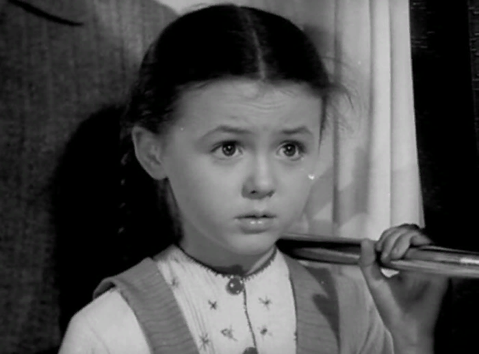 Наталья Селезнева в фильме "Алеша Птицын вырабатывает характер", 1953