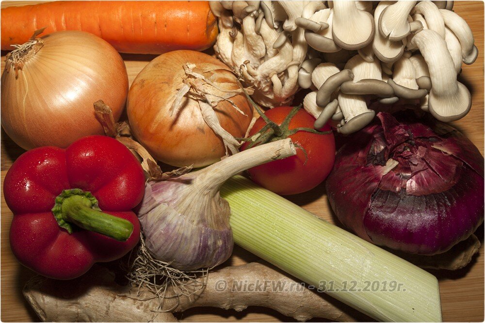 2. Индейка с овощами и картошкой на гарнир © NickFW.ru - 31.12.2019г.