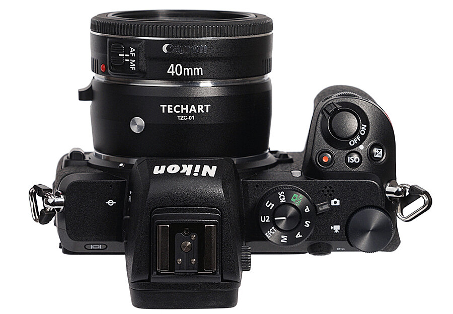 
Адаптер Techart EF-to-Z, установленный на камере