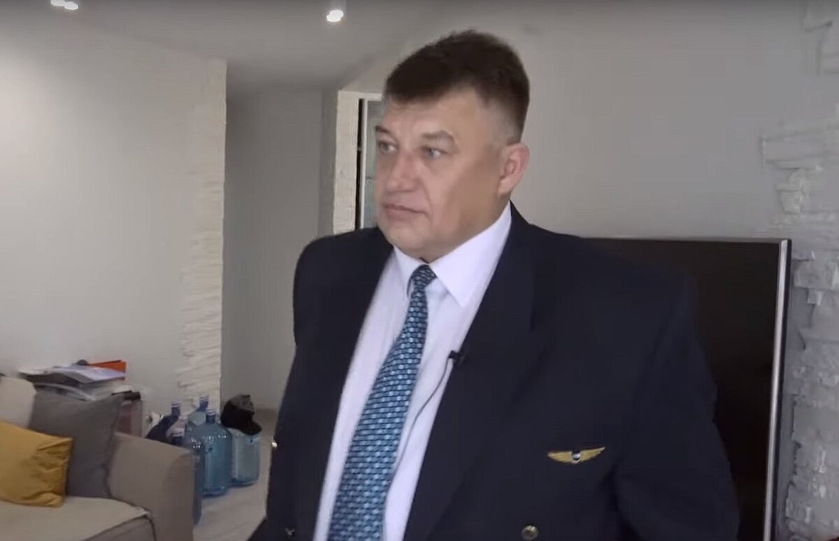 Алексей Кочемасов командир самолета авиакомпании - "Победа" 