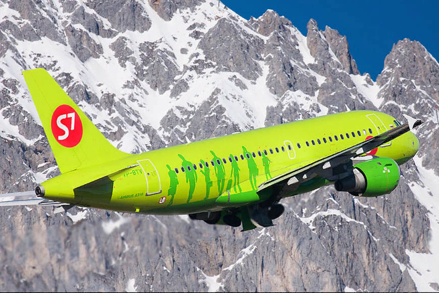 S 7.4. S7 Airlines Сибирь. Авиакомпания Сибирь s7. Самолет Сибирь s7. S7 - Siberia Airlines.