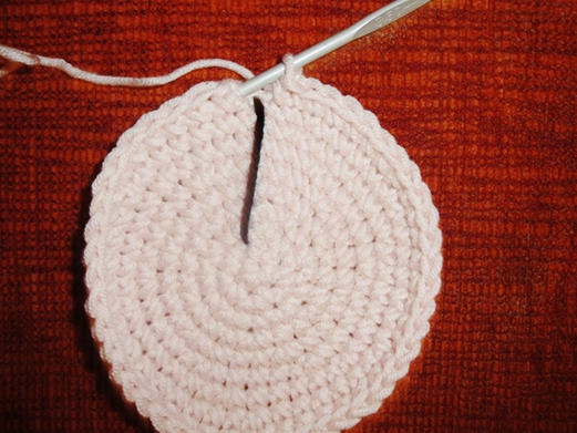 Вязание крючком столбиками без накида с замыканием ряда. 