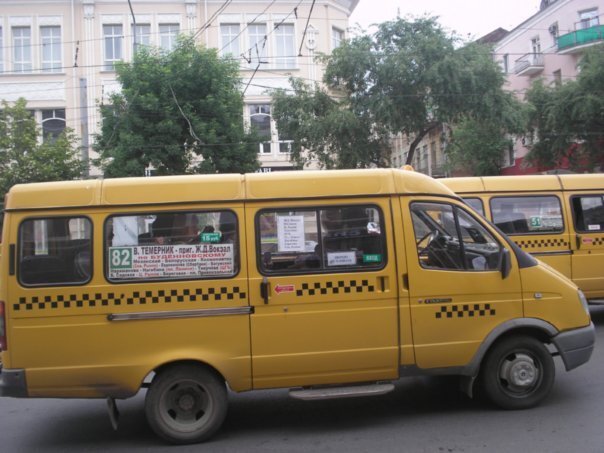 Пятигорск владикавказ маршрутка. Маршрутка. Микроавтобус Владикавказ. Маршрутки Владикавказ. Кавказ автобус.